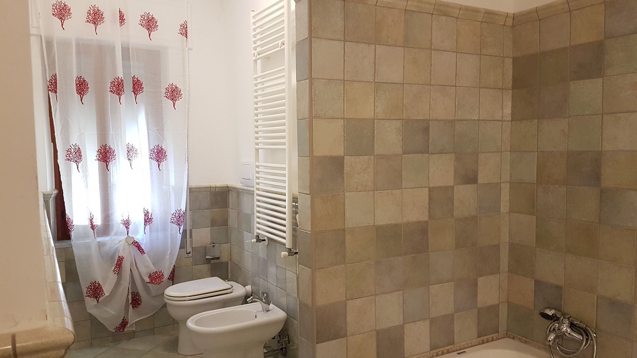 Photo of Bathroom in Latina Lido