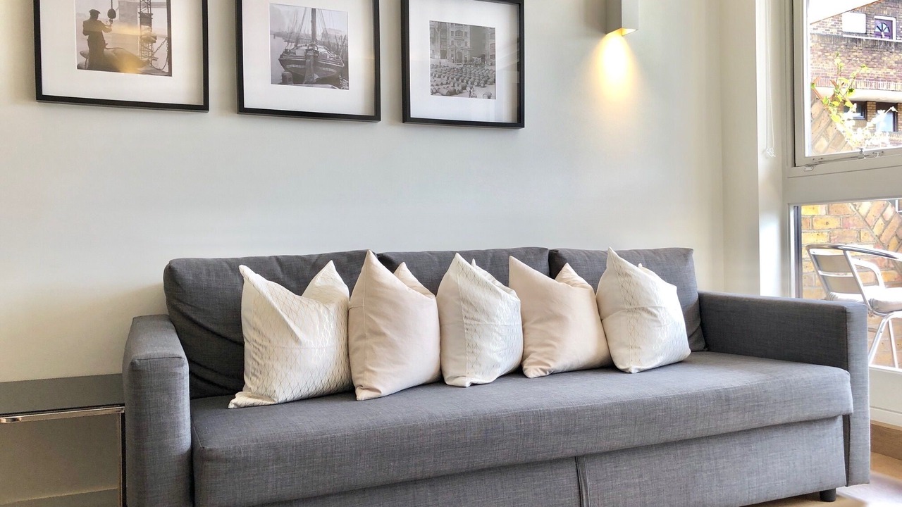 Photo of Livingroom in Tower Hill