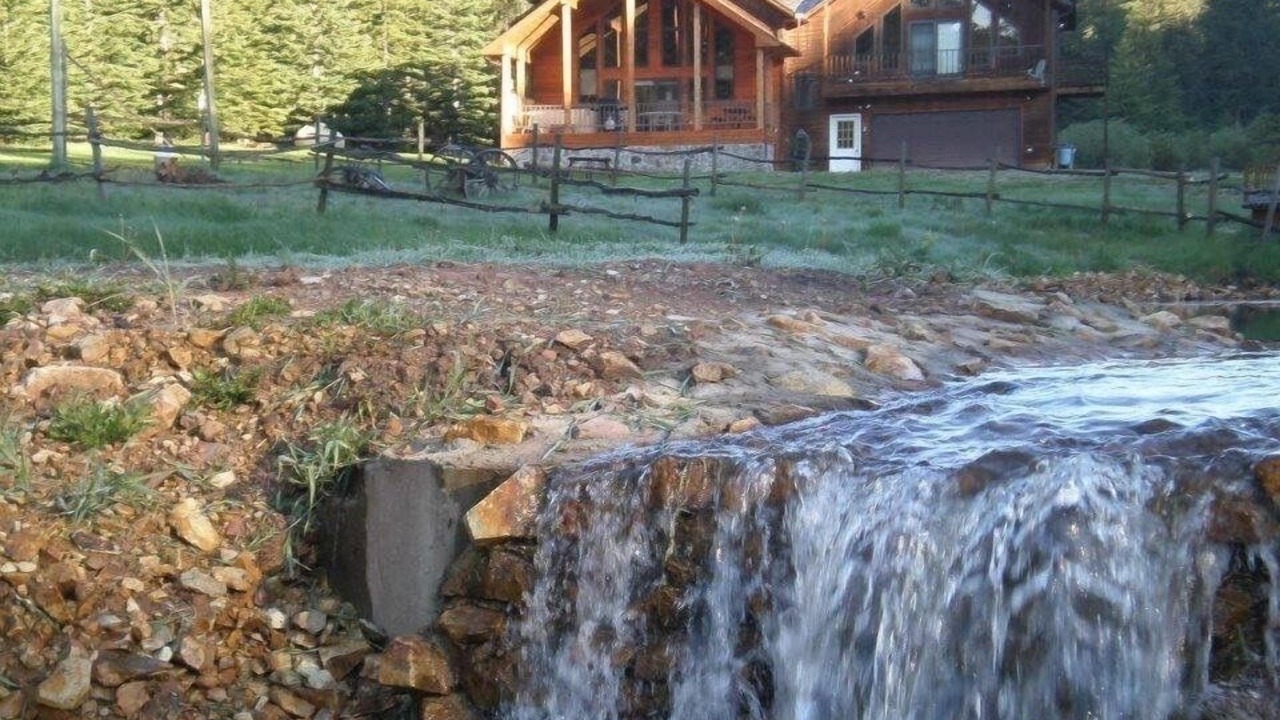 Photo of Outdoor in Lead