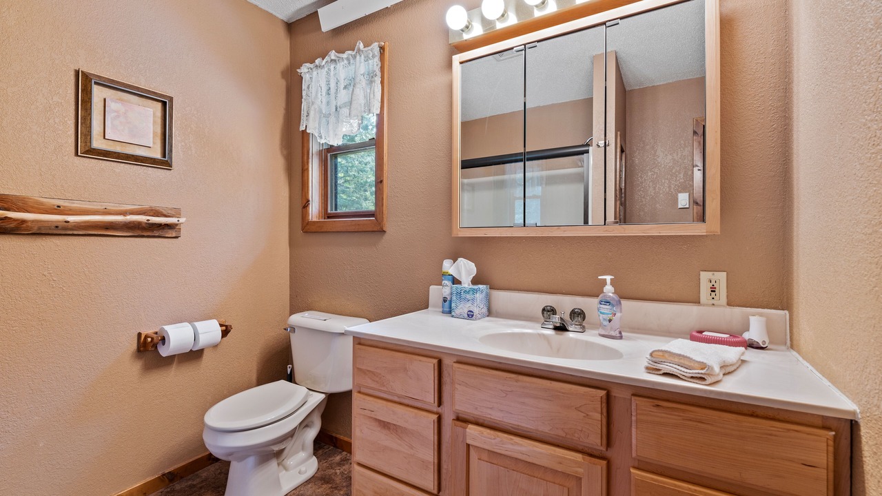 Photo of Bathroom in Lead