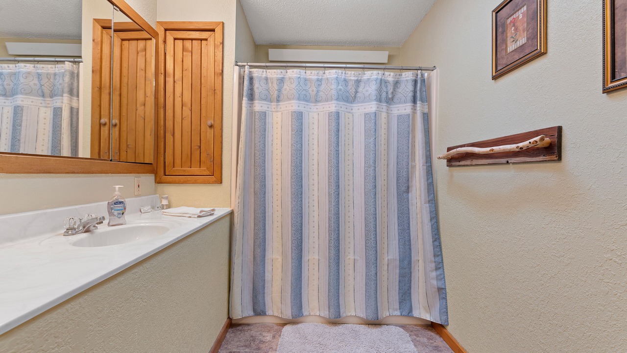 Photo of Bathroom in Lead