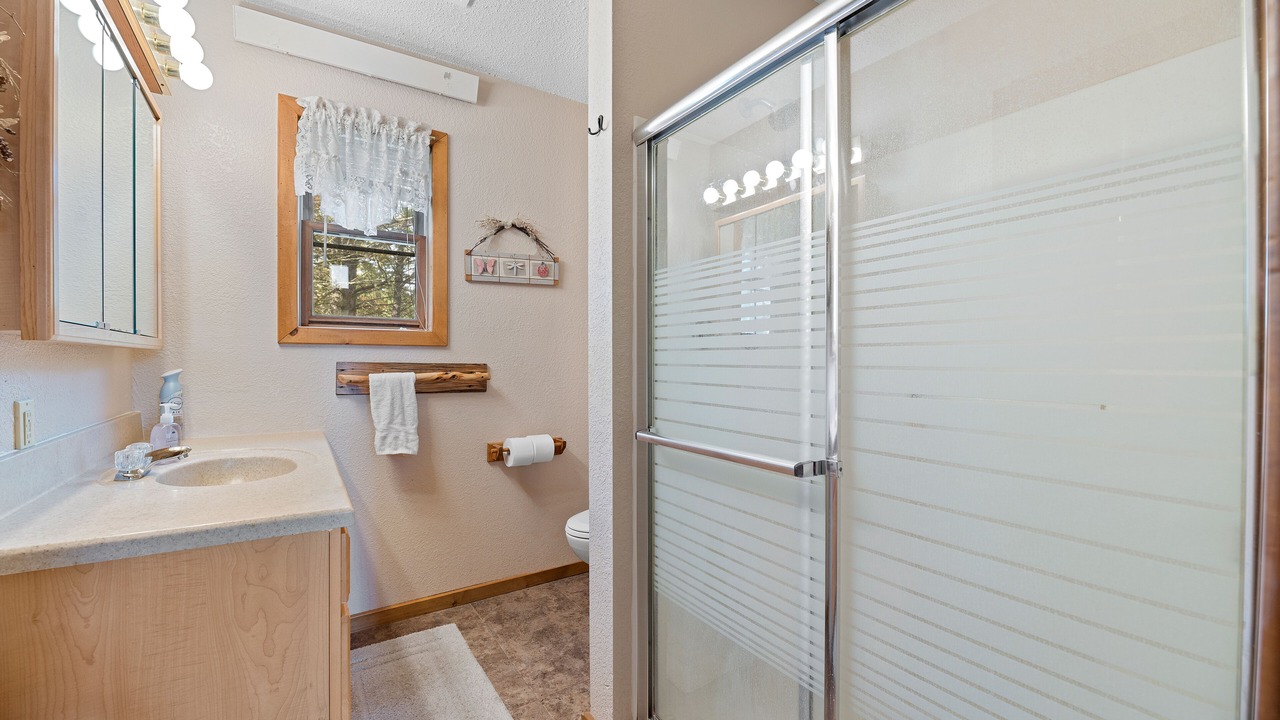 Photo of Bathroom in Lead