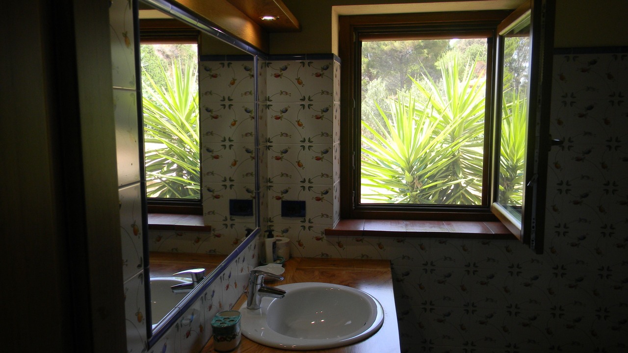 Photo of Bathroom in Joppolo