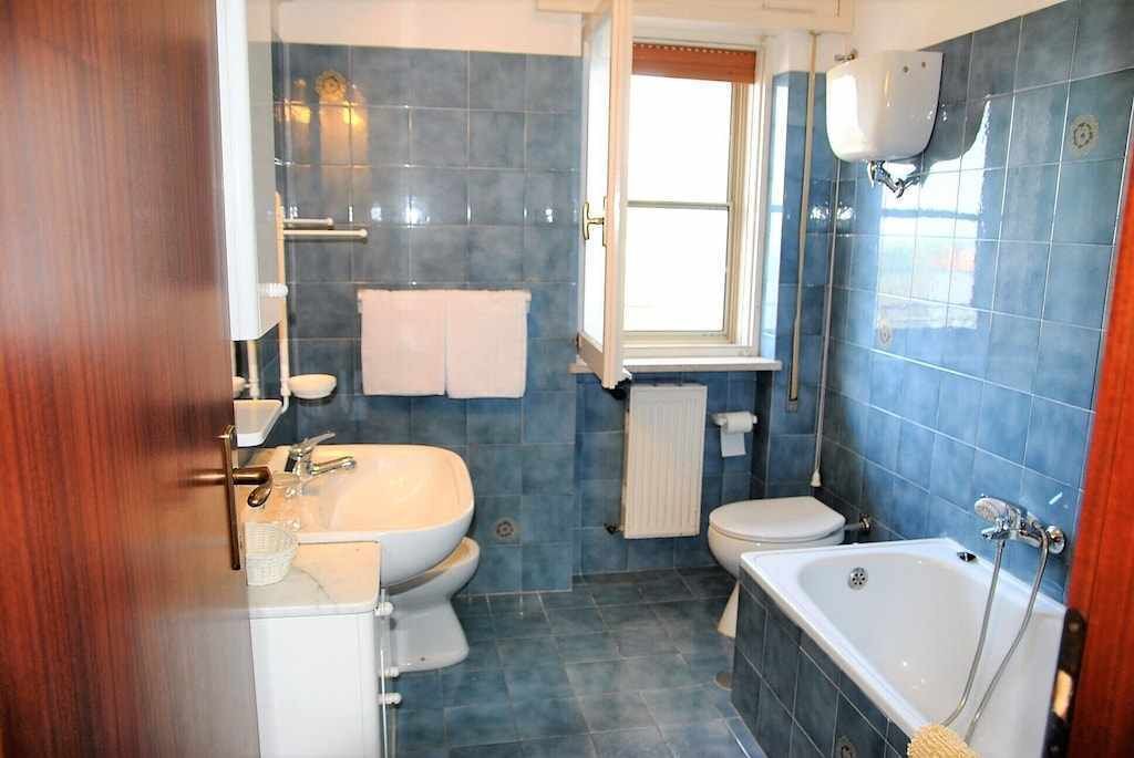 Photo of Bathroom in Sperlonga