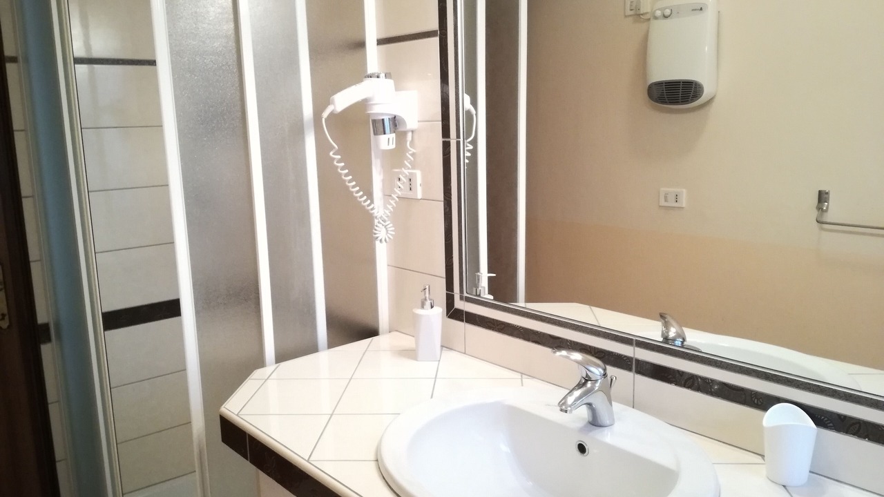 Photo of Bathroom in Colfelice