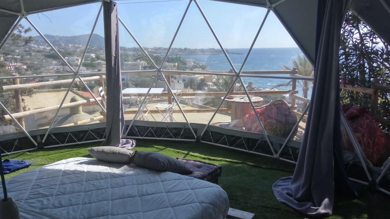 Photo of Bedroom in Forio