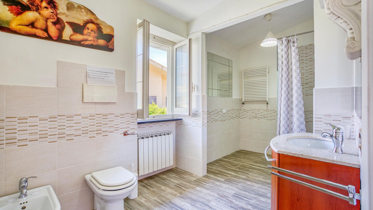 Photo of Bathroom in Isola Sacra