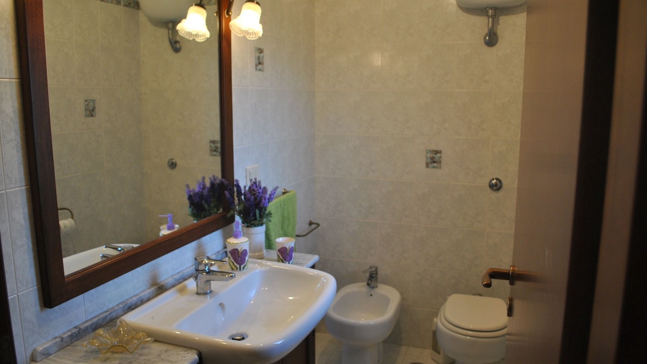 Photo of Bathroom in Casal Velino