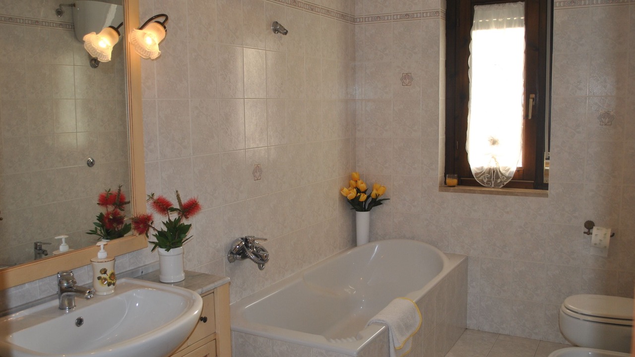 Photo of Bathroom in Casal Velino