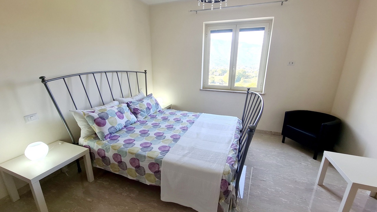 Photo of Bedroom in Atina