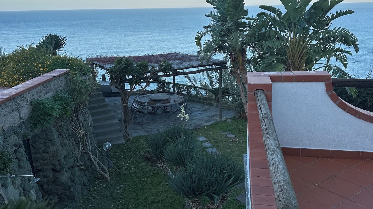 Photo of Patio Balcony in Panza