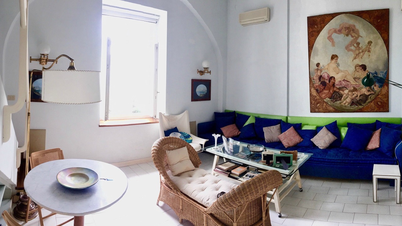 Photo of Livingroom in Capri