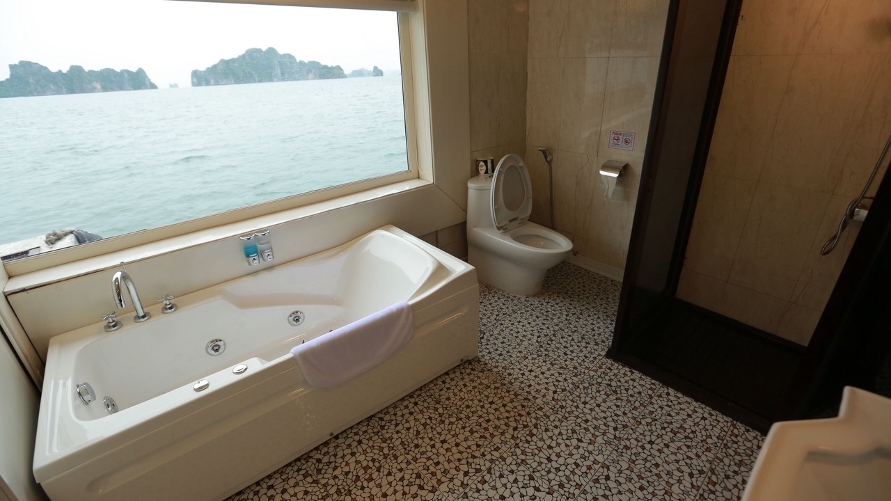 Photo of Bathroom in Bai Chay