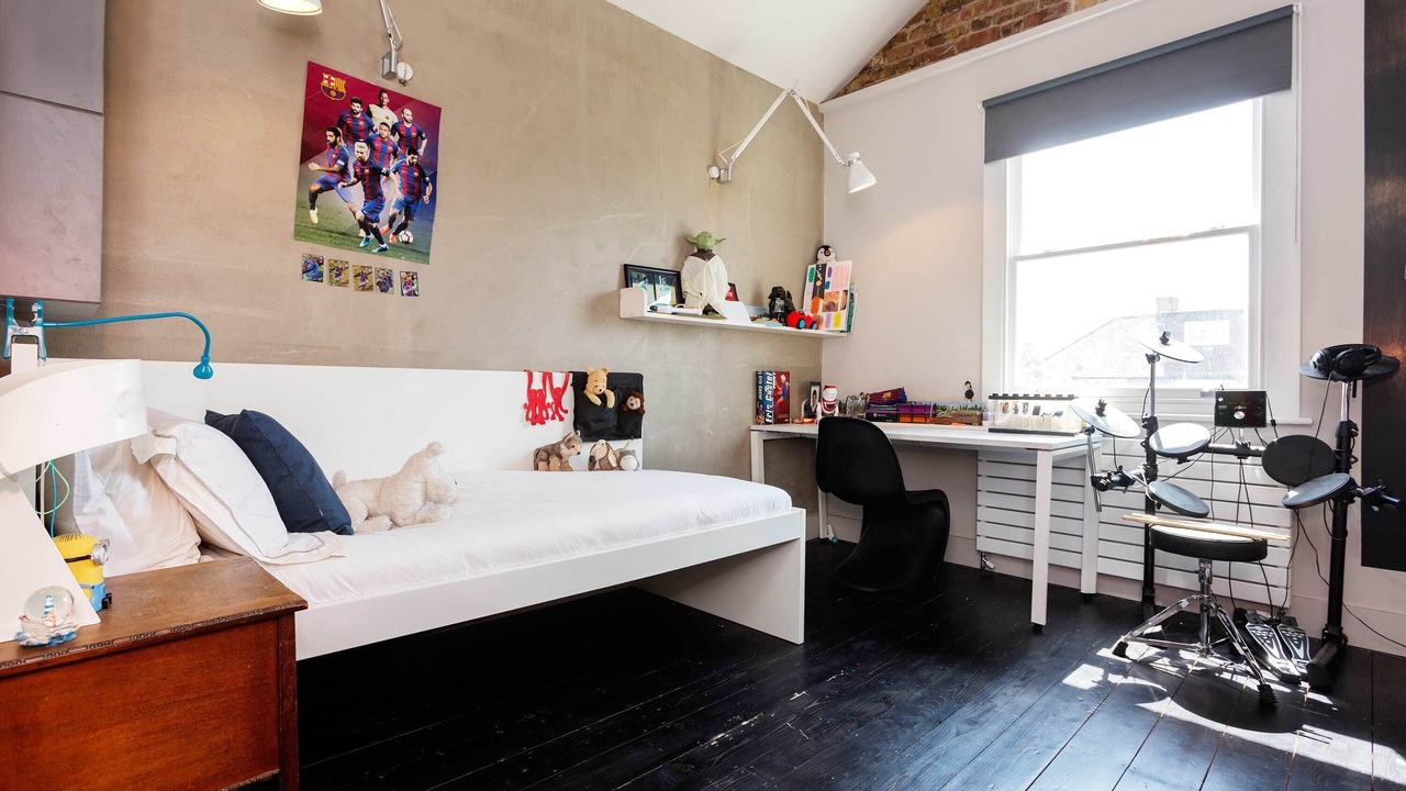 Photo of Bedroom in Brondesbury Park