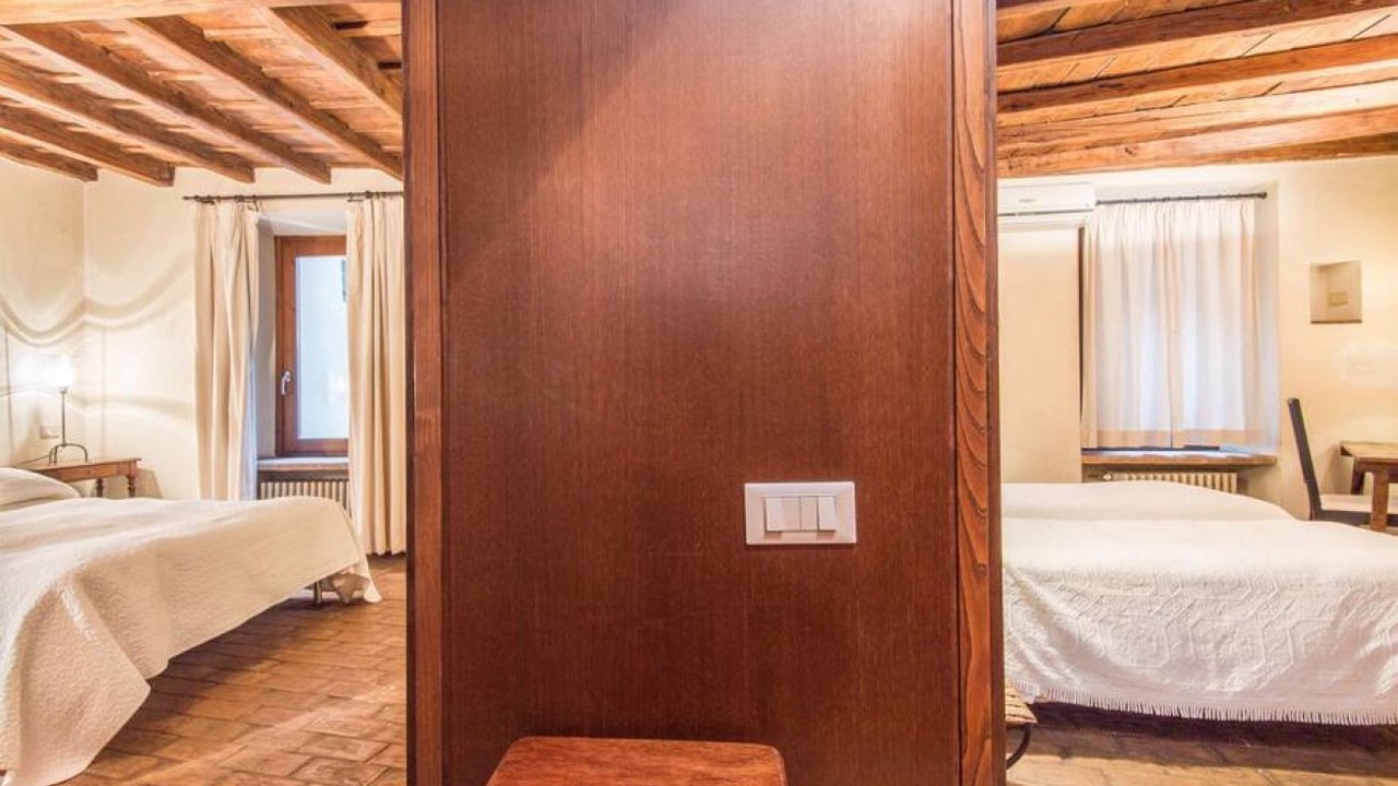 Photo of Bedroom in Rione VI Parione