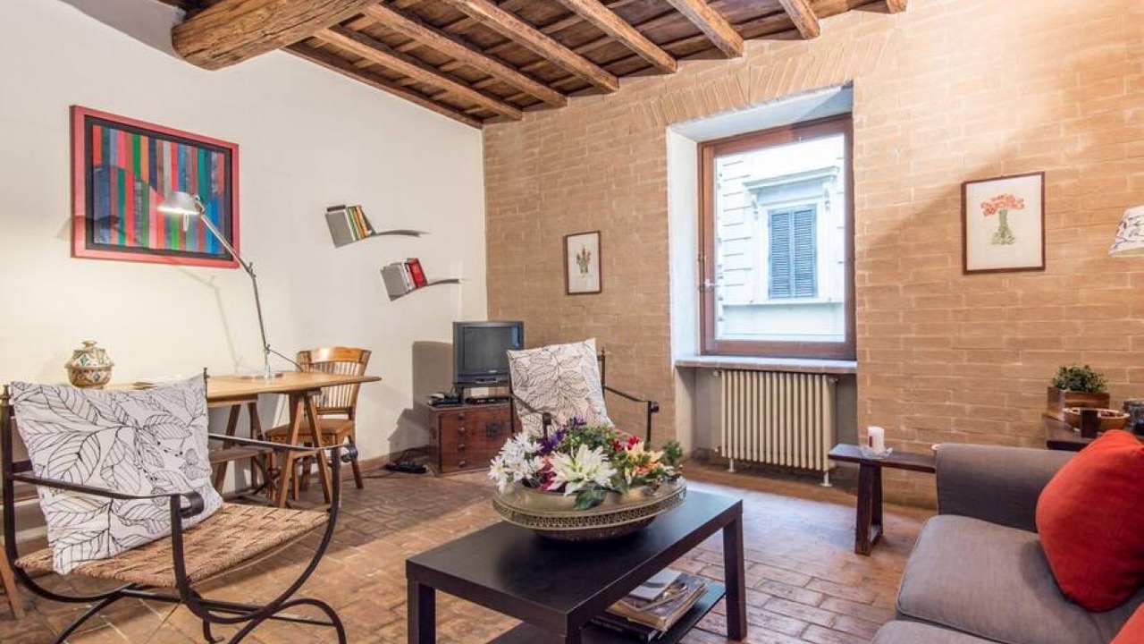 Photo of Livingroom in Rione VI Parione