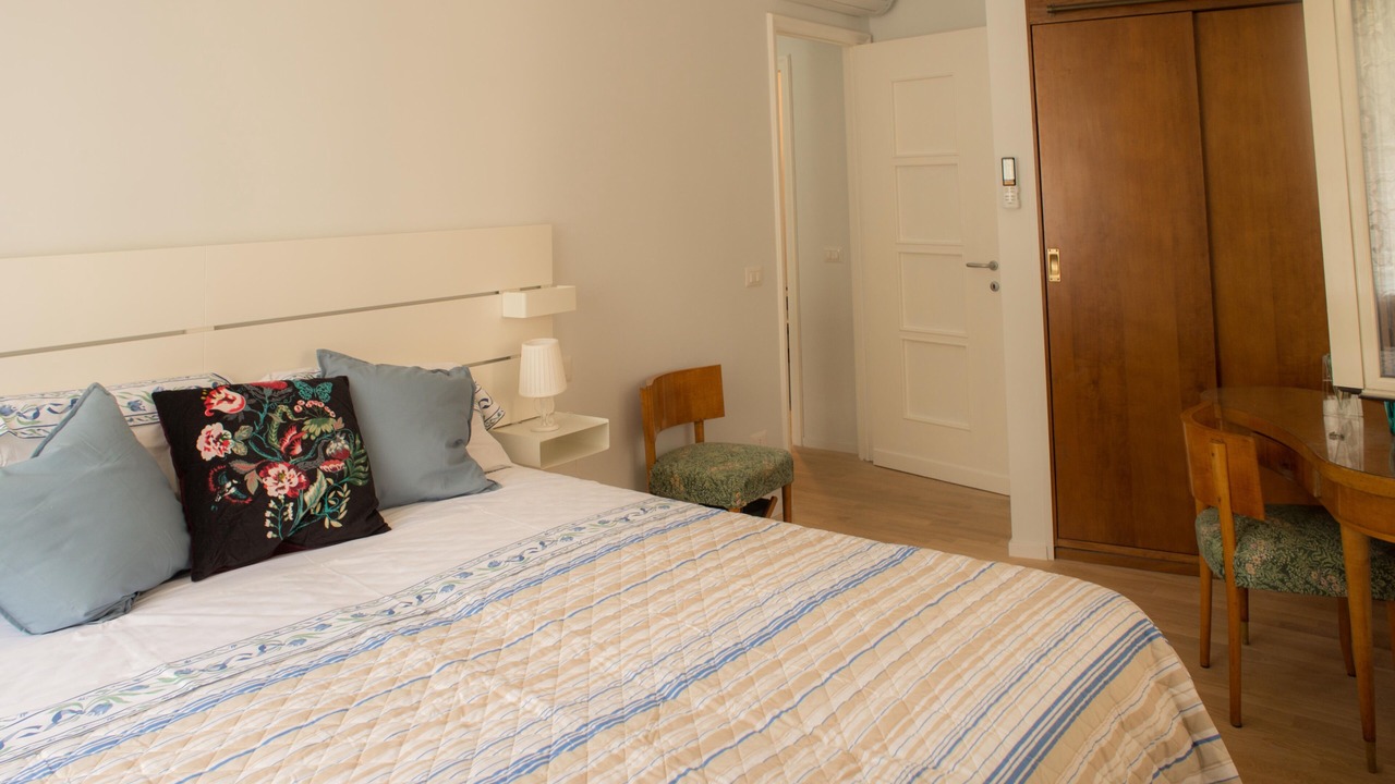 Photo of Bedroom in Flaminio