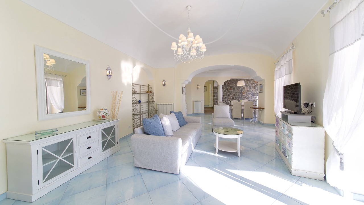 Photo of Livingroom in Forio
