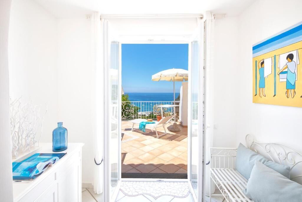 Photo of Bedroom in Forio