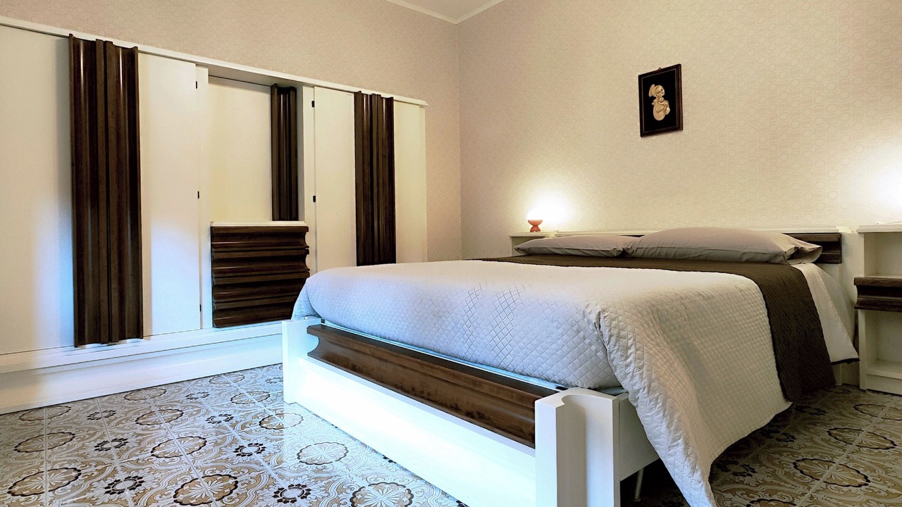 Photo of Bedroom in Laura