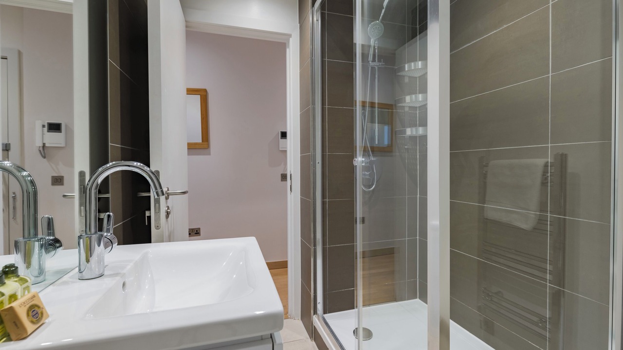 Photo of Bathroom in Bridge