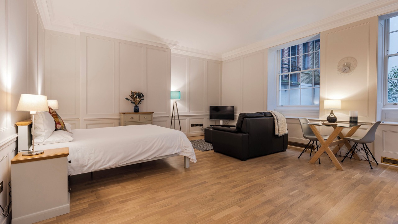 Photo of Bedroom in Bridge