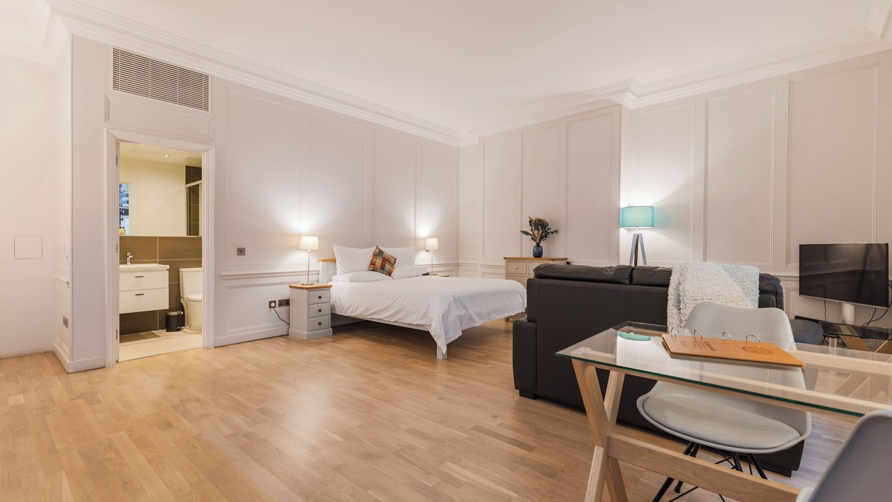 Photo of Bedroom in Bridge