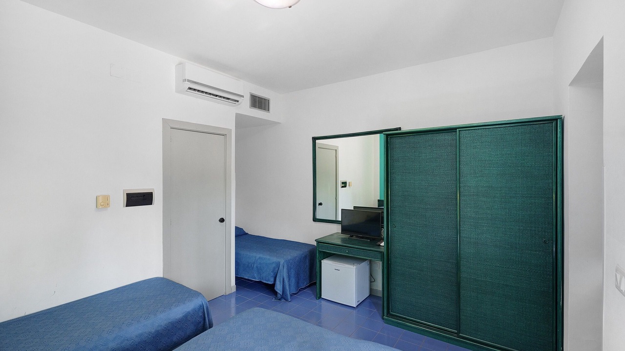Photo of Bedroom in Laura