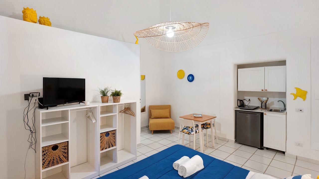 Photo of Bedroom in Meta