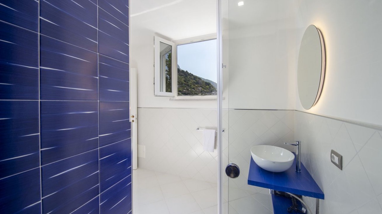 Photo of Bathroom in Montepertuso