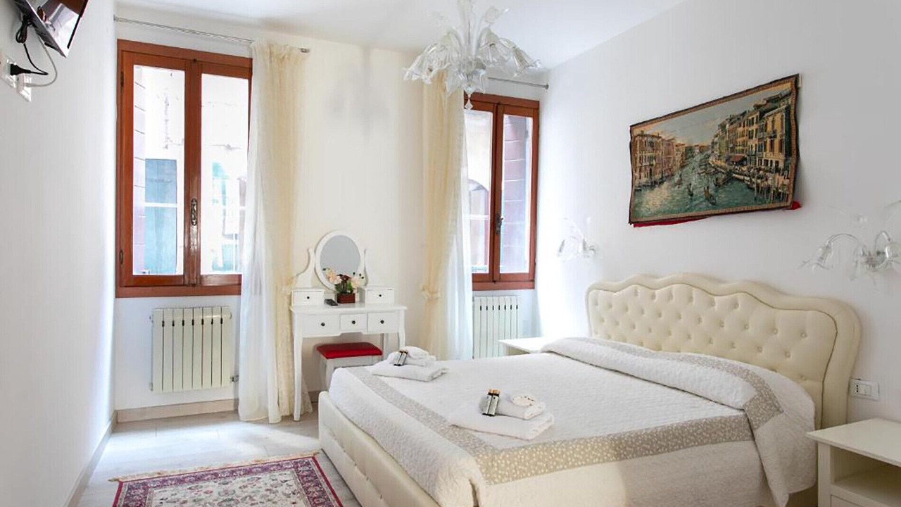 Photo of Bedroom in San Polo