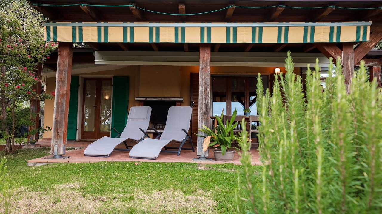 Photo of Patio Balcony in Calmasino