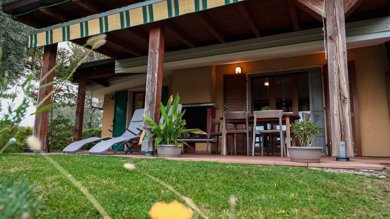 Photo of Outdoor in Calmasino