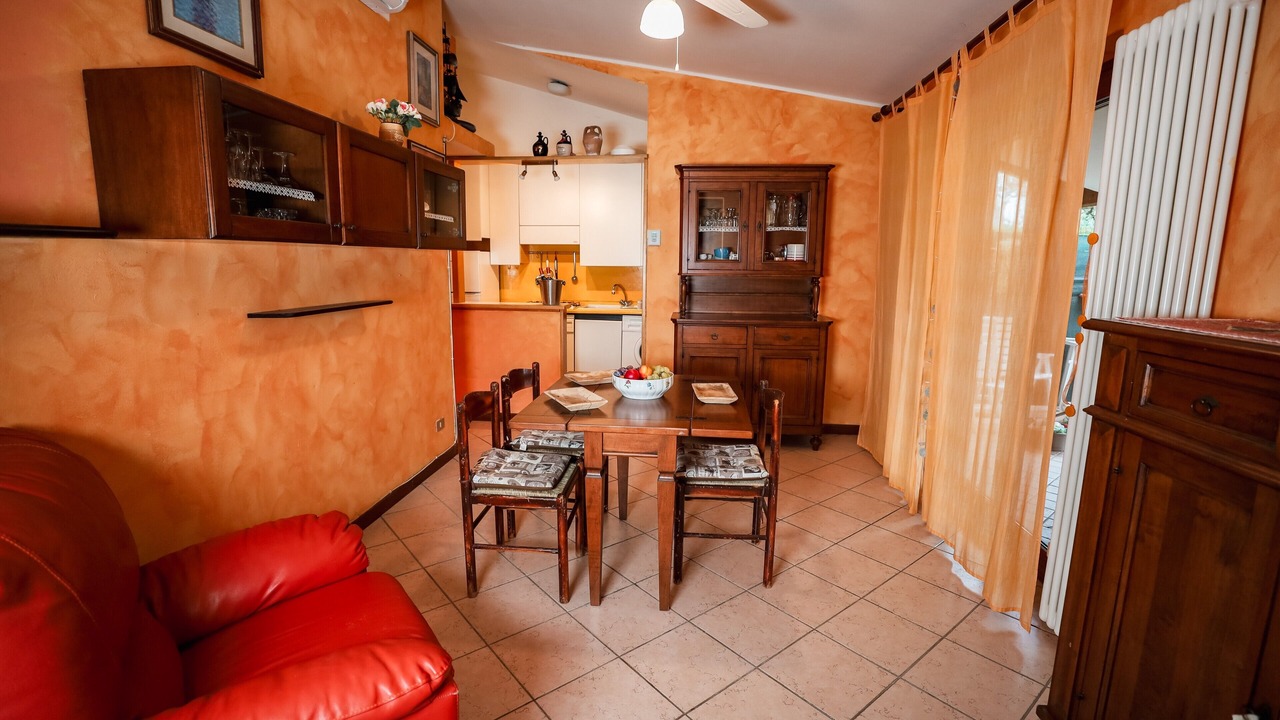 Photo of Livingroom in Calmasino