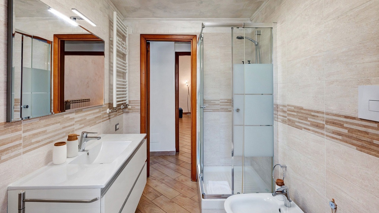 Photo of Bathroom in Historical Downtown Salerno