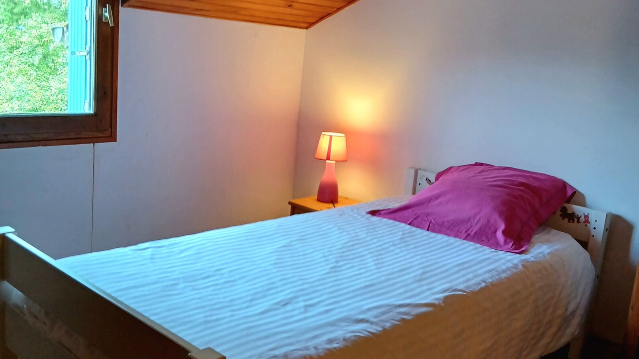Photo of Bedroom in Saint-Priest-sous-Aixe