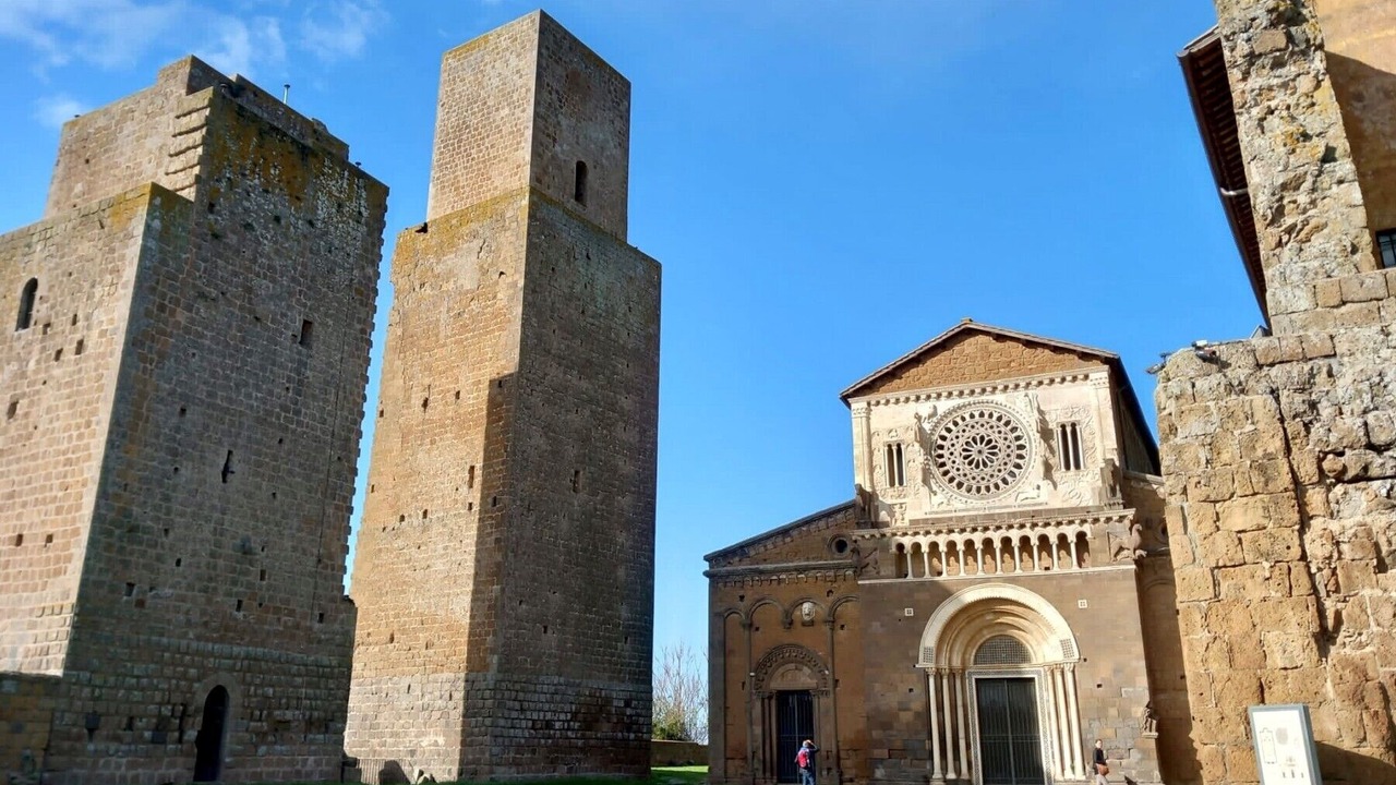 Photo of Others in Tuscania
