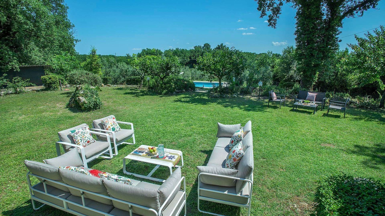 Photo of Outdoor in Amelia
