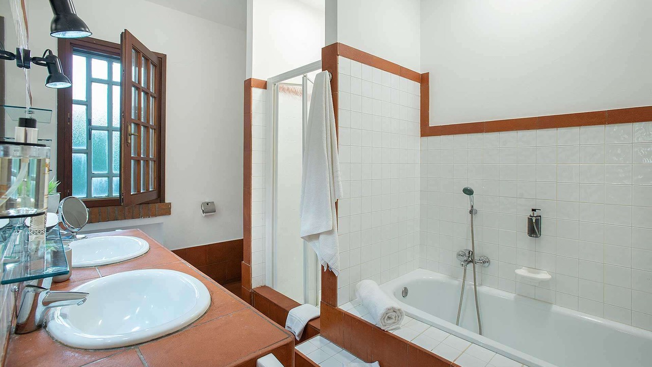 Photo of Bathroom in Amelia