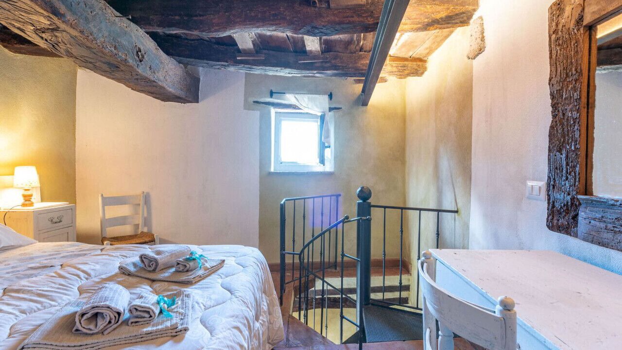 Photo of Bedroom in Pitigliano