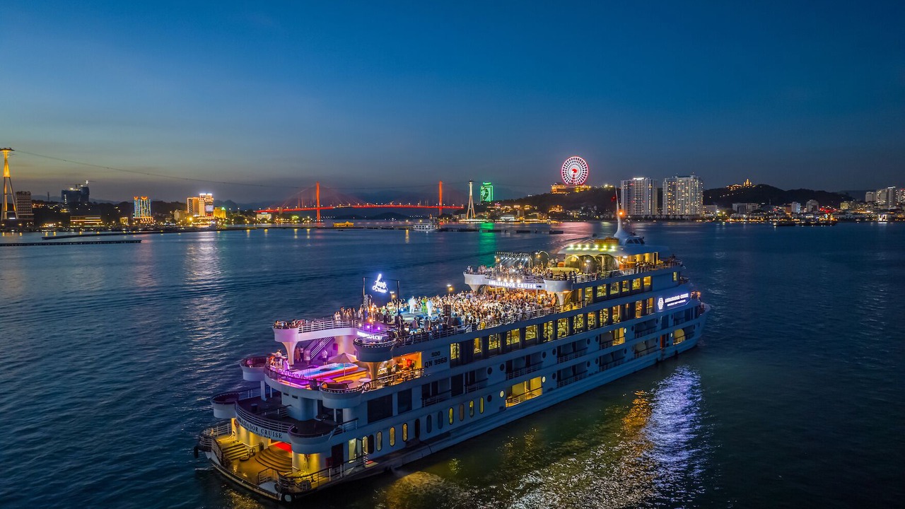 Photo of Others in Ha Long