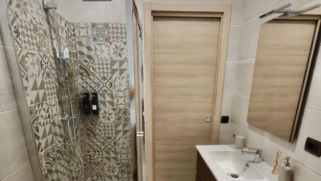 Photo of Bathroom in Naples