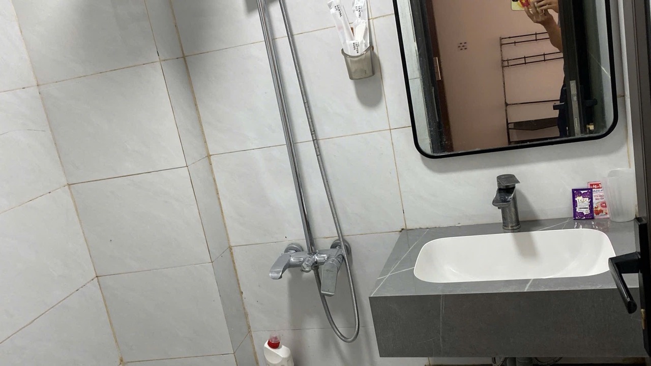 Photo of Bathroom in Quang An