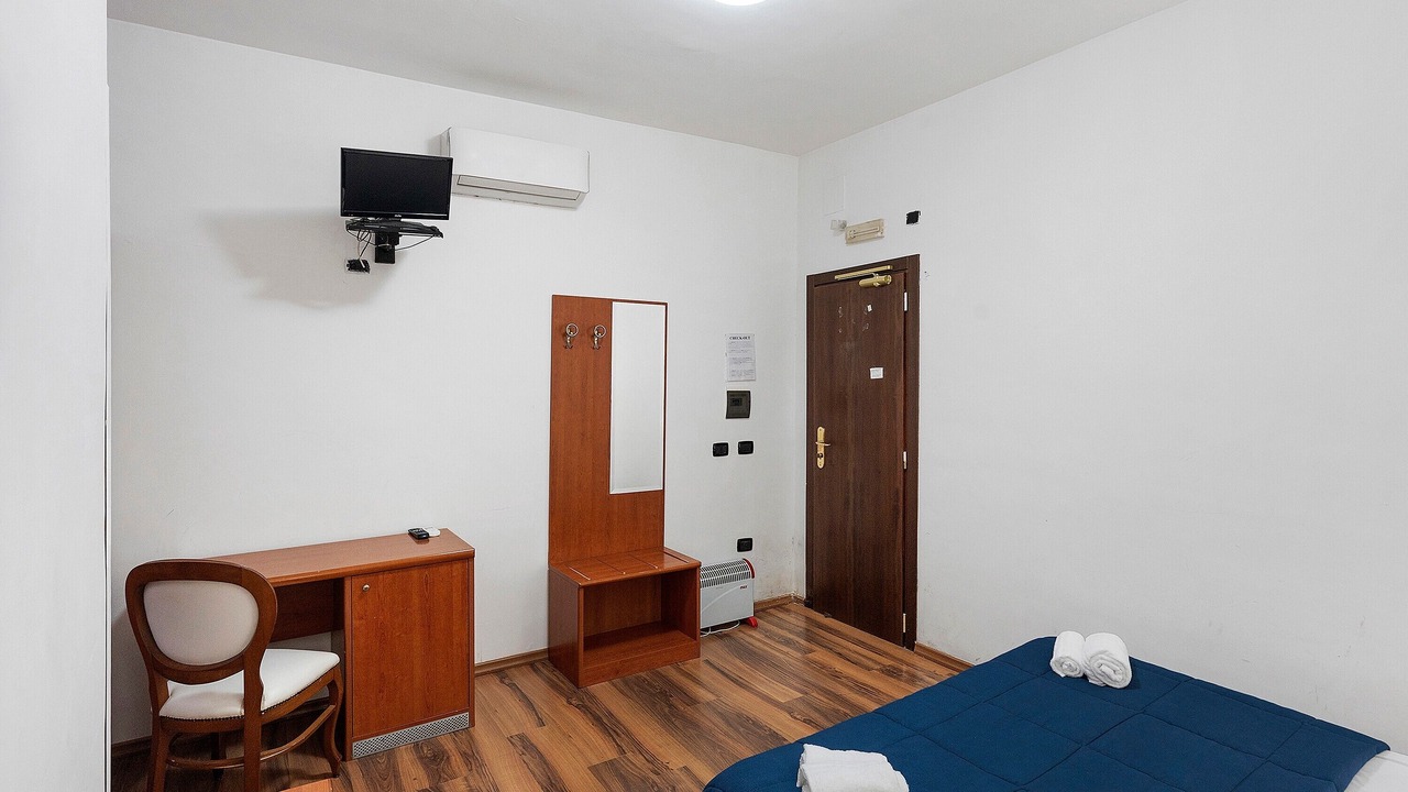 Photo of Bedroom in Torre Annunziata