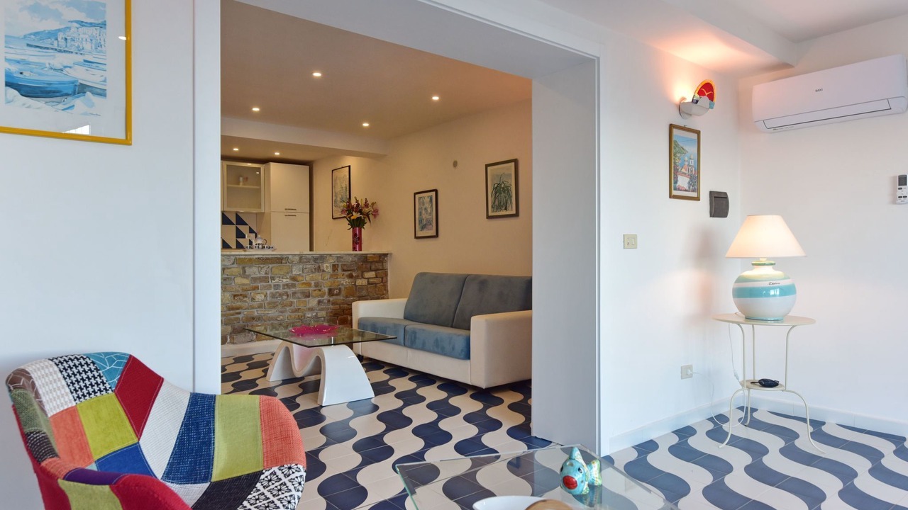 Photo of Livingroom in Castellabate Historic Centre