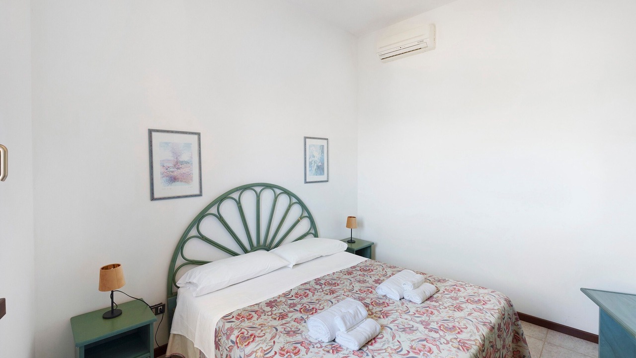Photo of Bedroom in Palinuro