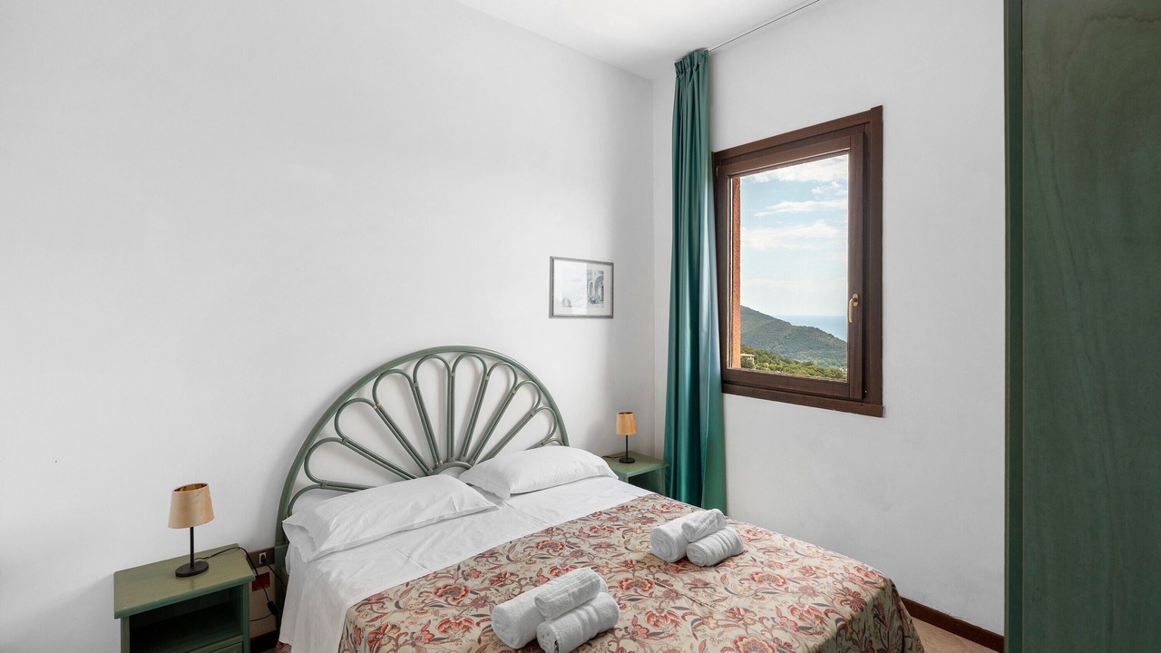 Photo of Bedroom in Palinuro