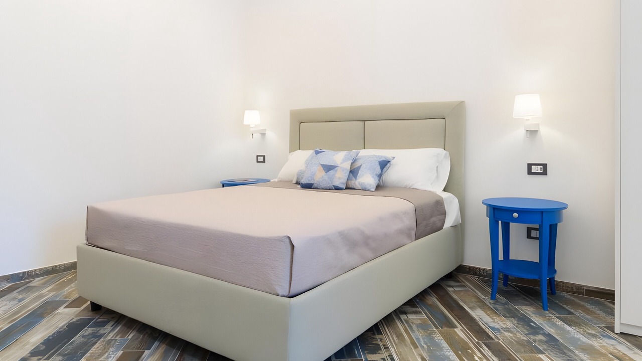 Photo of Bedroom in Meta