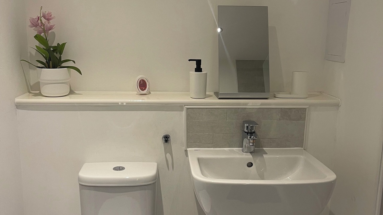 Photo of Bathroom in Brent