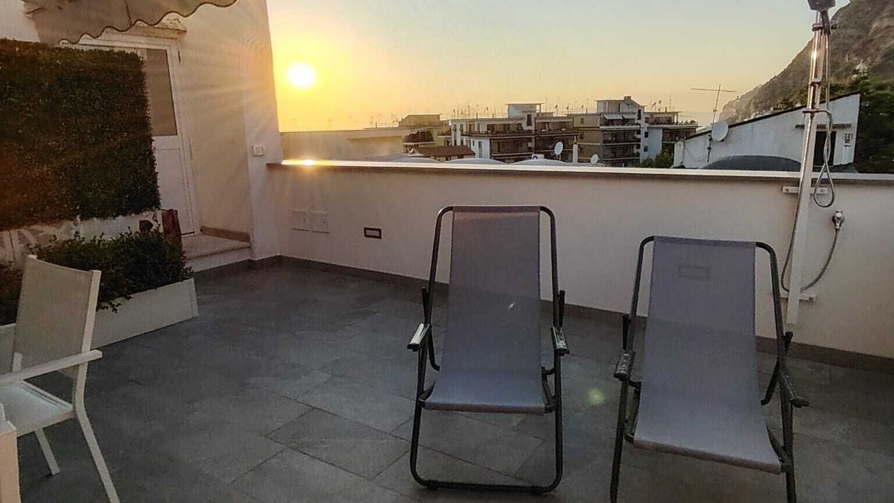 Photo of Patio Balcony in Meta
